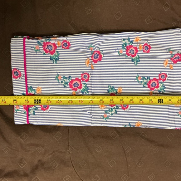 Floral  Cotton Pajamas with pockets and elastic waist band - Picture 8 of 11